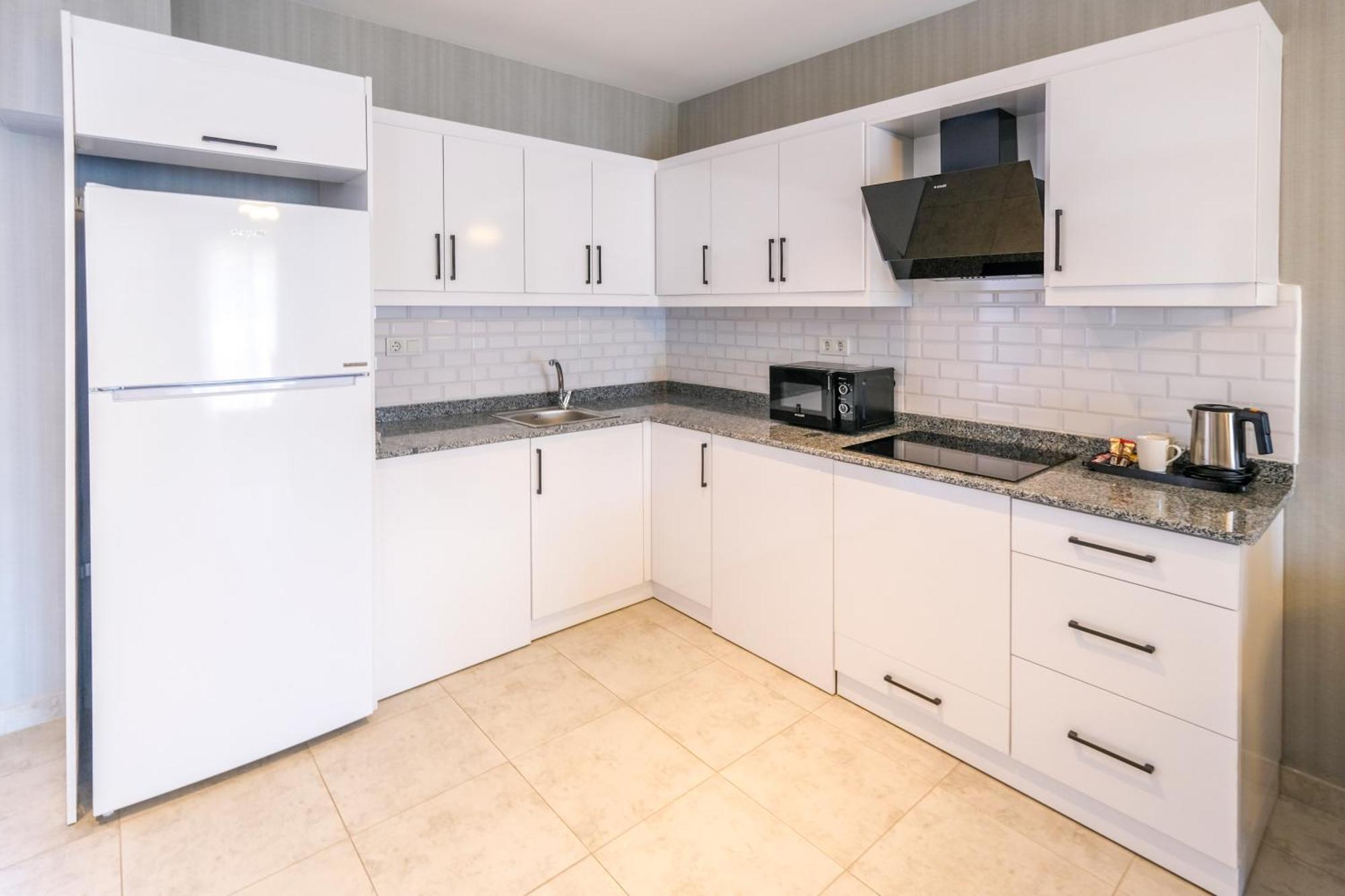 Days By Wyndham Hotel apartamentowy